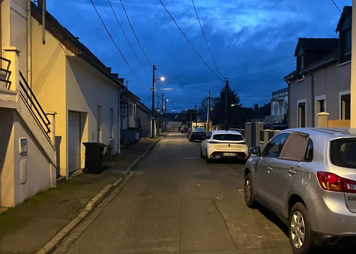 Apartament Maison Spacieuse Avec Salle De Jeux Proche 24h Du Mans